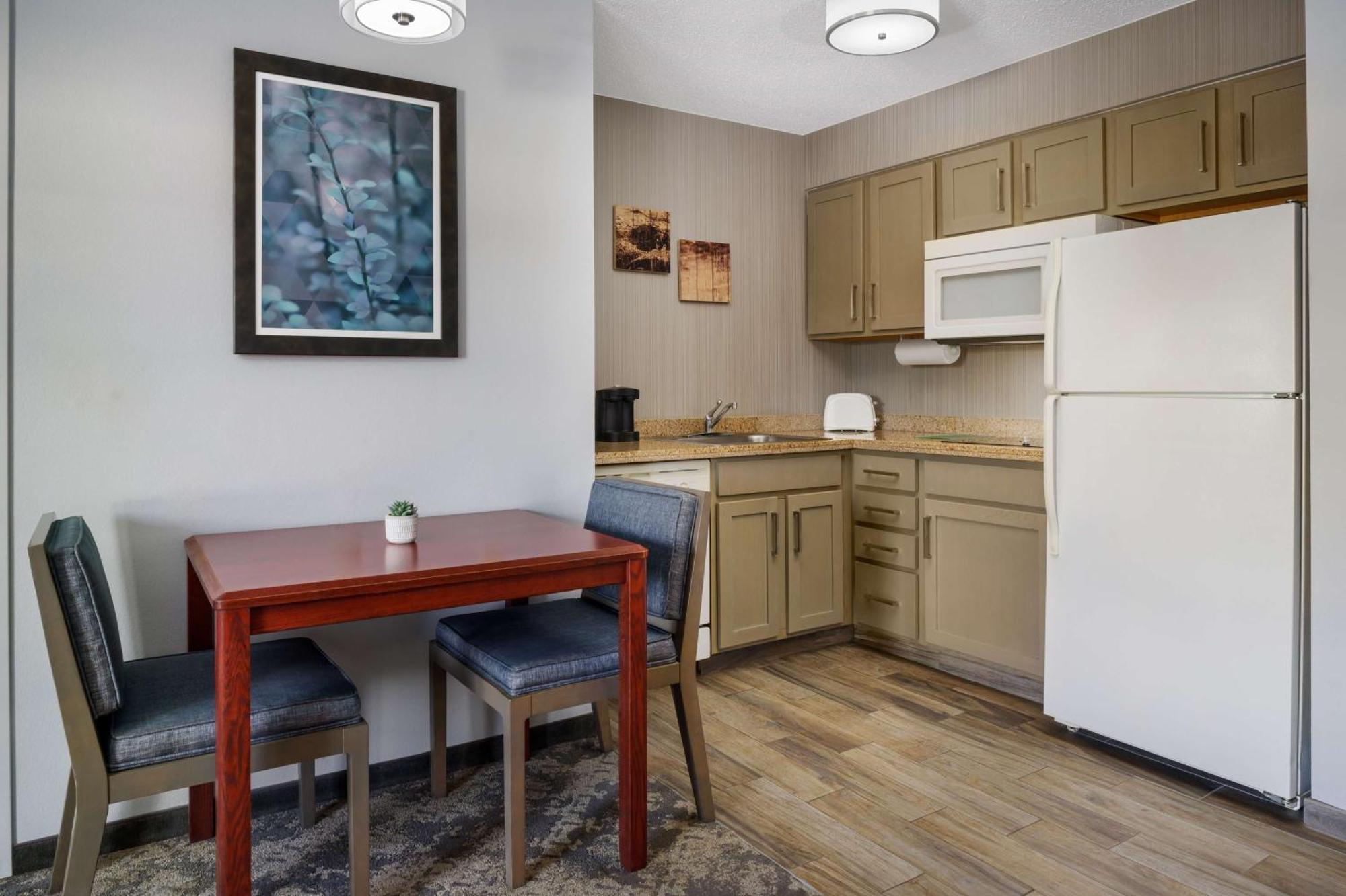 Homewood Suites By Hilton Erie Kearsarge Kültér fotó