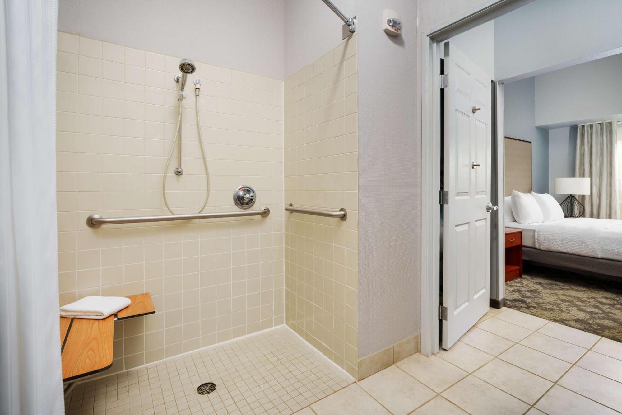 Homewood Suites By Hilton Erie Kearsarge Kültér fotó
