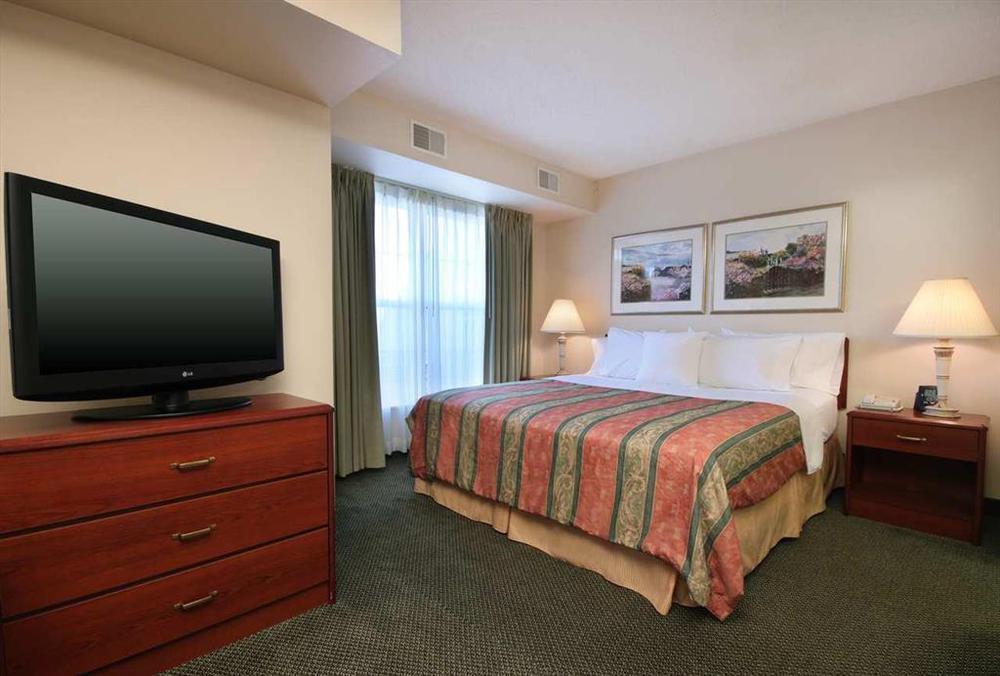 Homewood Suites By Hilton Erie Kearsarge Szoba fotó