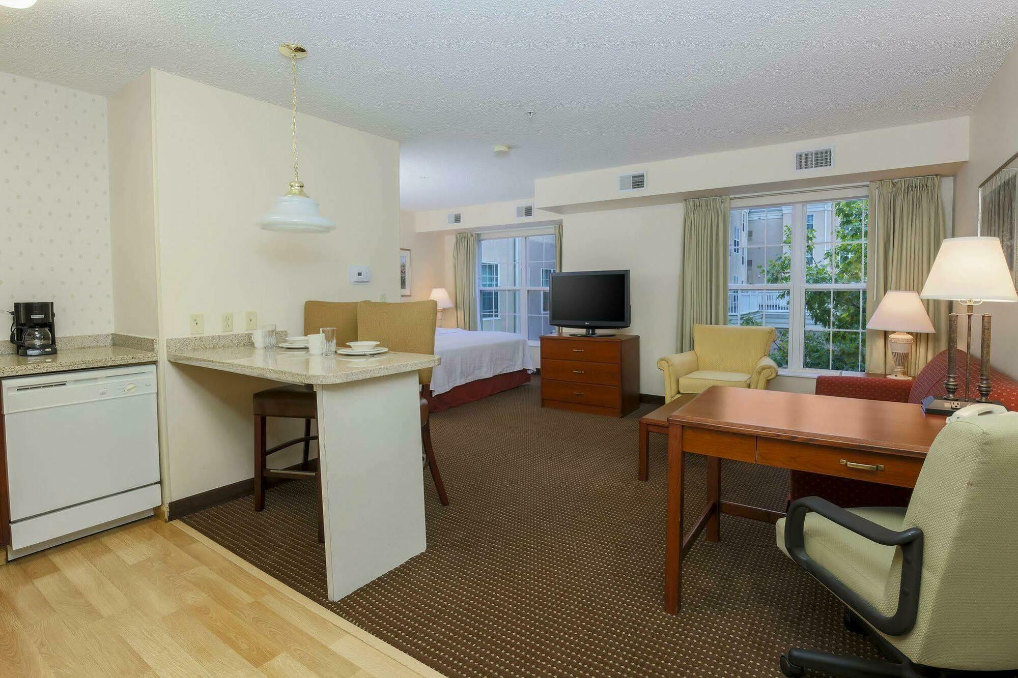 Homewood Suites By Hilton Erie Kearsarge Kültér fotó